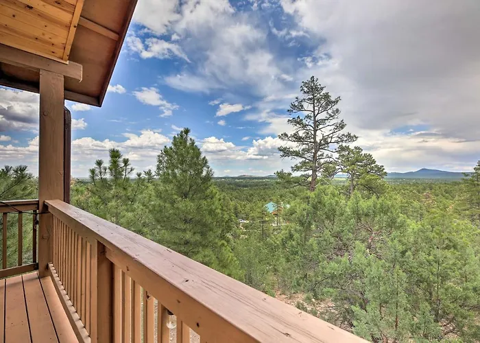 Deck & Views: Dog-friendly In Show Low! Show Low