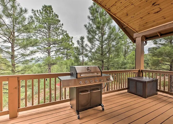 Deck & Views: Dog-friendly In Show Low! Show Low